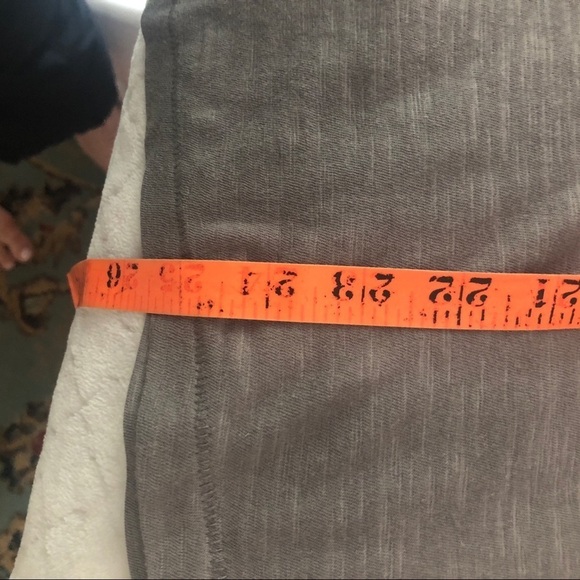 Loft new tee shirt with beaded - Picture 5 of 7